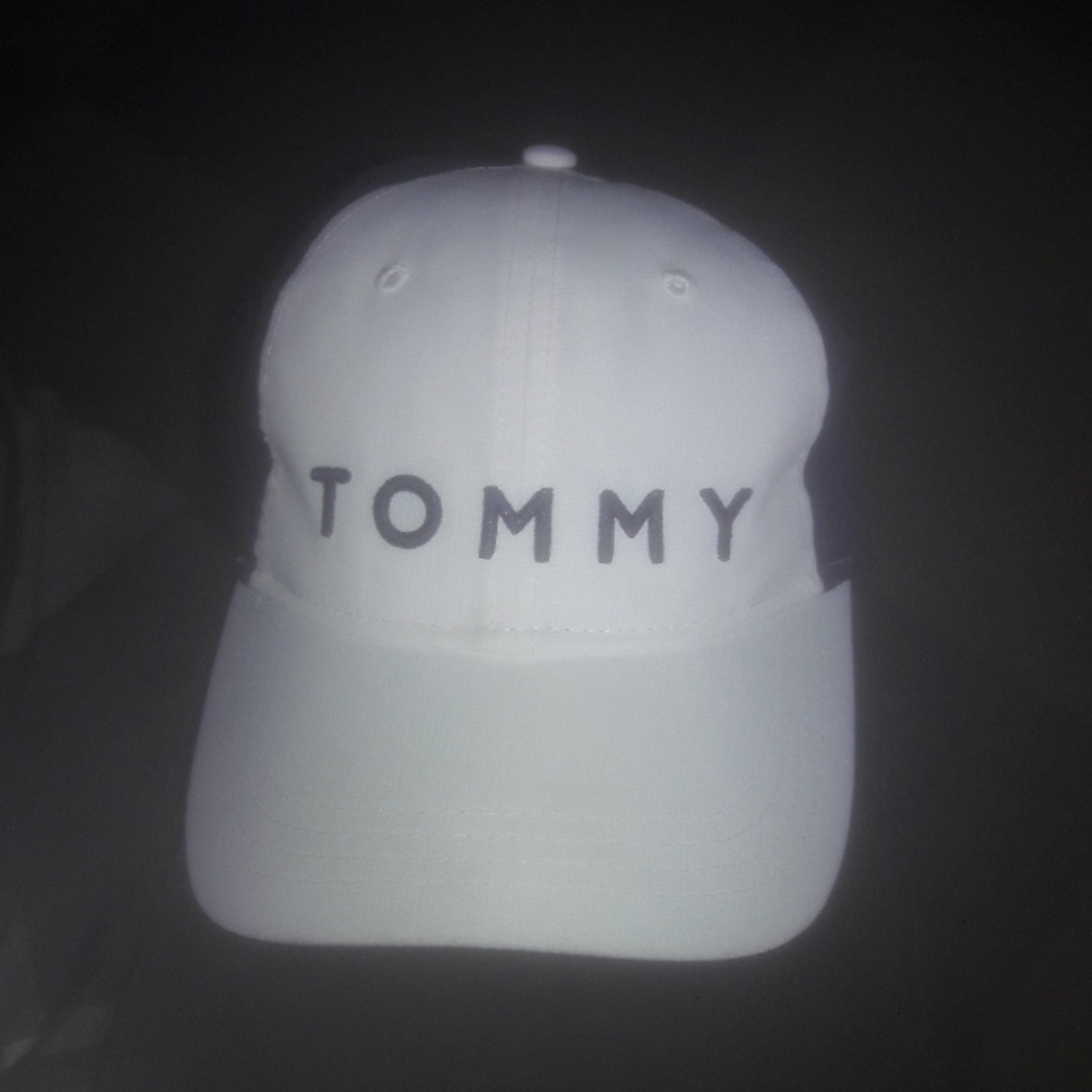 Tommy Hilfiger Hat
